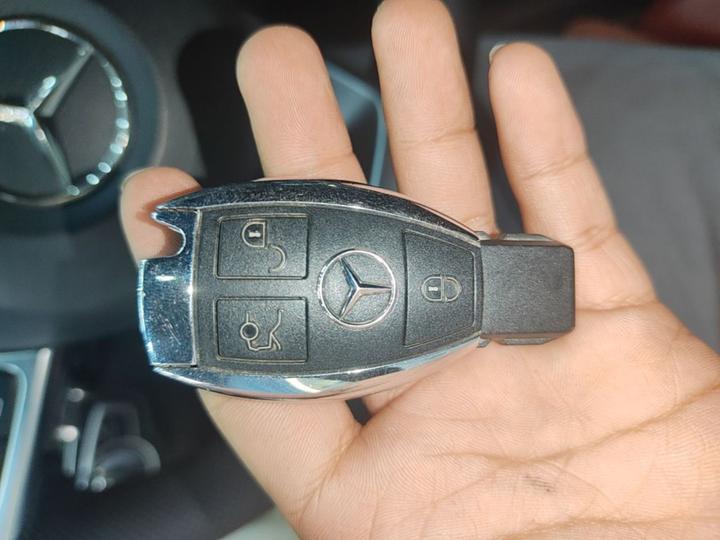 C-Class 2018 C 200 Sport photo 8
