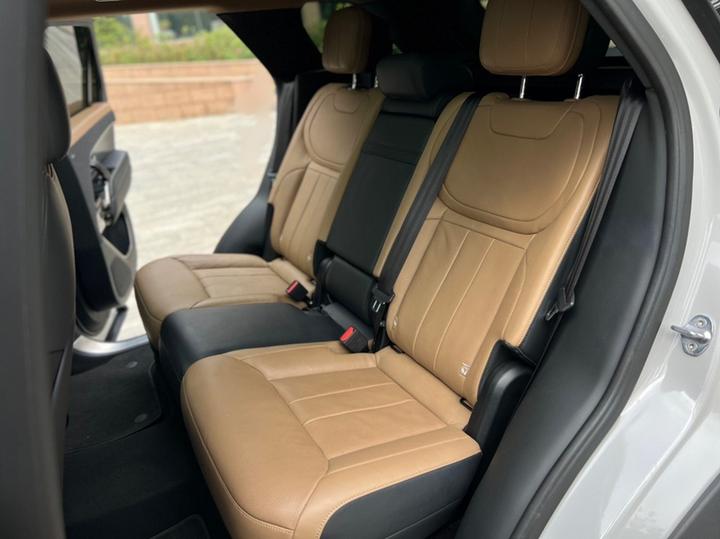 Range Rover Sport 2023 400PS Dynamic SE photo 8