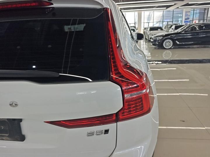 XC60 2022 B5 AWD Luxury photo 7