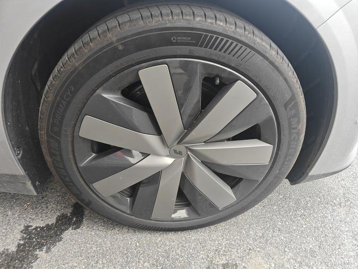 Li Auto i6 2025 AWD Standard photo 8