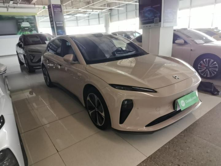 ET5T 2024 75kWh Touring photo 3