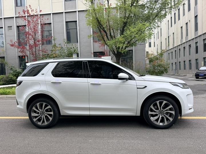 Discovery Sport 2022 Facelift 249PS R-Dynamic SE Performance Tech 5-Seater photo 4