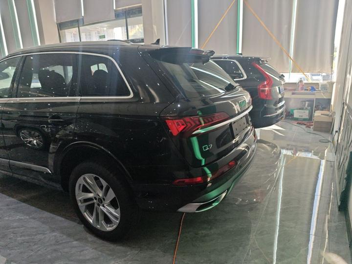 Q7 2024 45 TFSI quattro S line Sport photo 6