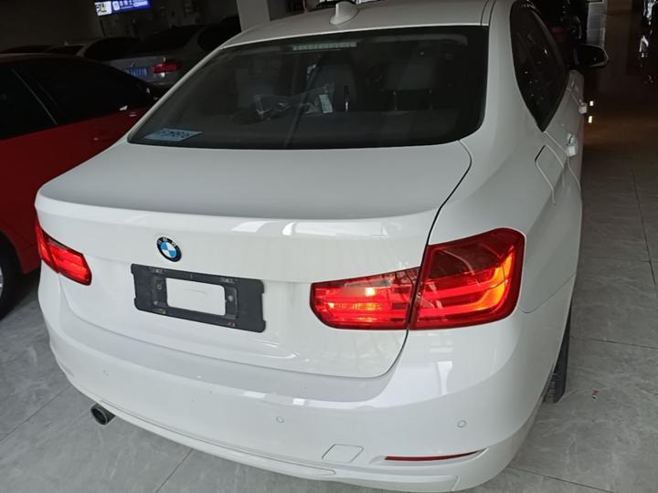 3 Series 2015 320i Progressive photo 3