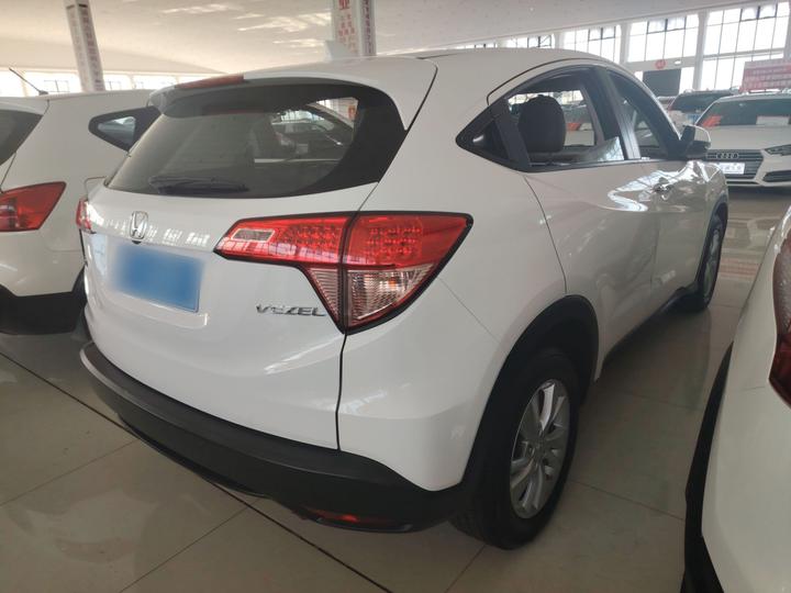 Vezel 2017 1.5L CVT RWD Comfort photo 4