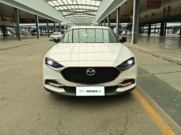 CX-4 2021 2.0L AT RWD photo 2