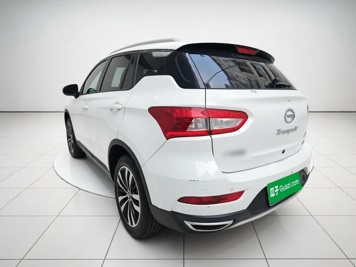 GAC Trumpchi GS4 2017 235T AT RWD Luxury Connected photo 4