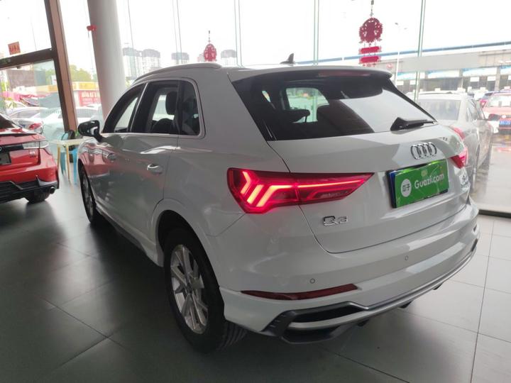 Q3 2019 35 TFSI Progressive Dynamic photo 4