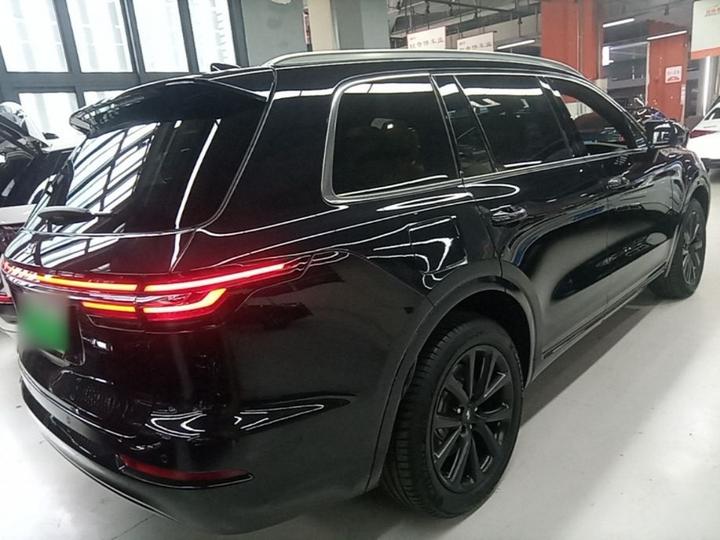 Li Auto ONE 2021 EREV 6-Seater photo 4