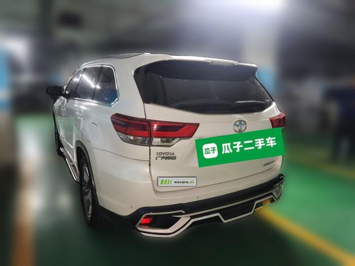 Highlander 2018 2.0T AWD Supreme 7-Seater China VI photo 4