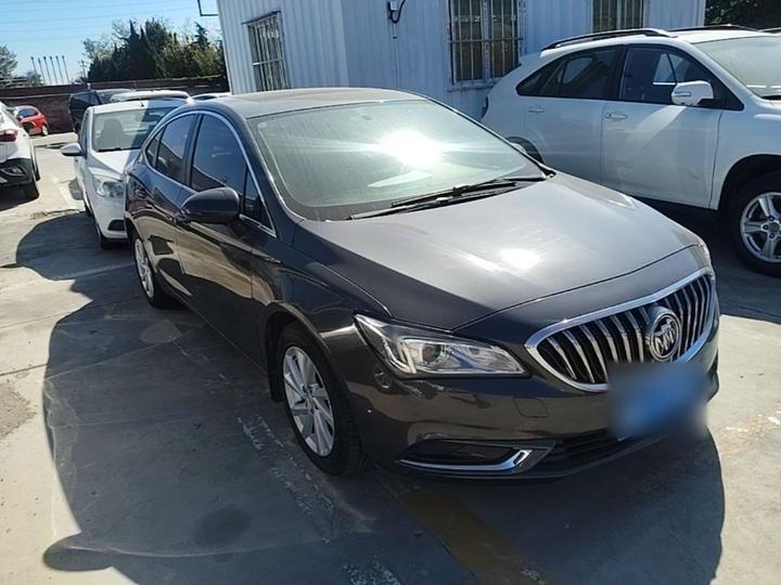 Verano 2017 Sedan 15S AT Progressive photo 3