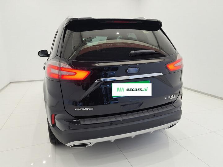 Edge 2020 EcoBoost 245 RWD 5-Seater photo 3