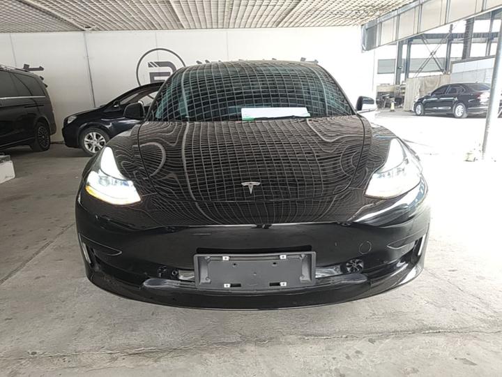 Model 3 2022 RWD photo 2