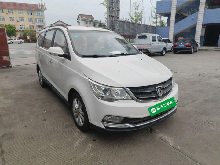 730 2016 1.5L MT Comfort 7-Seater China V photo 3