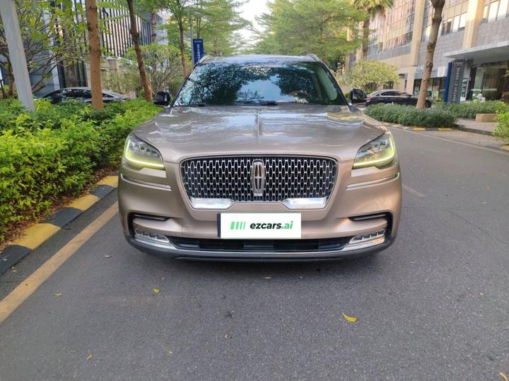 Aviator Imported 2020 3.0T V6 Exclusive photo 2
