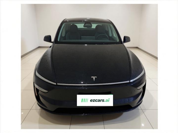 Model Y 2025 RWD photo 2