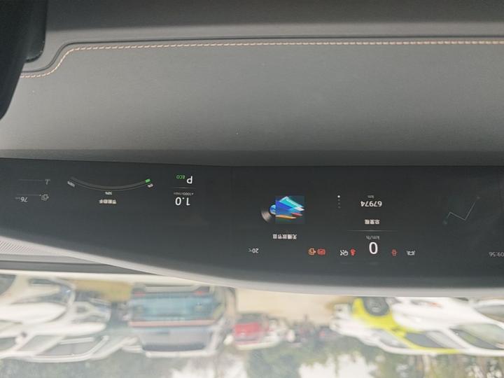 UNI-K 2021 2.0T Premium photo 2