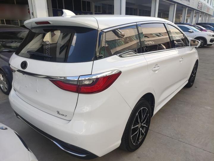 Song MAX 2017 1.5T AT Connected Luxury 7-Seater photo 6