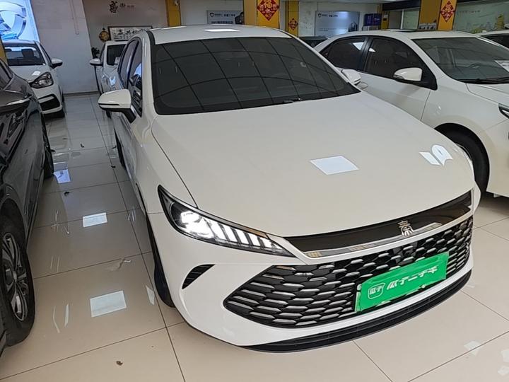 Qin PLUS 2025 DM-i ADAS 55KM Leading photo 3
