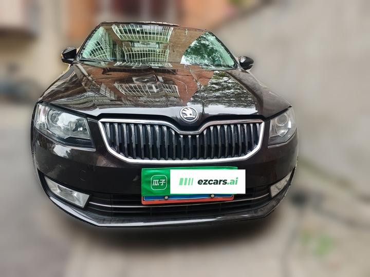 Octavia 2016 1.6L MT photo 2