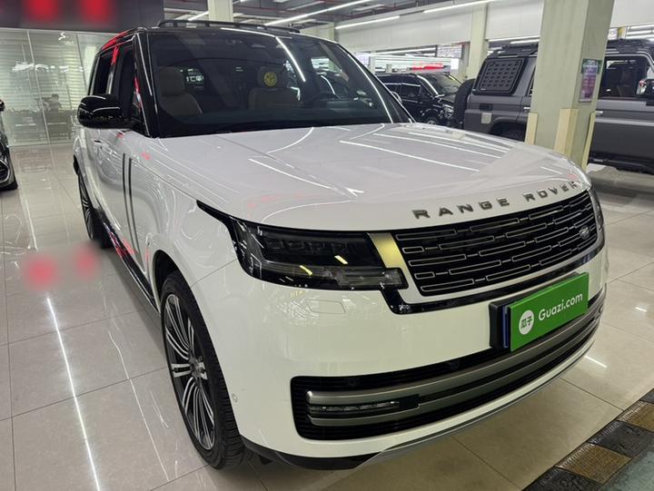 Range Rover 2023 3.0 L6 400PS Prosperous 7-Seater Extended photo 3