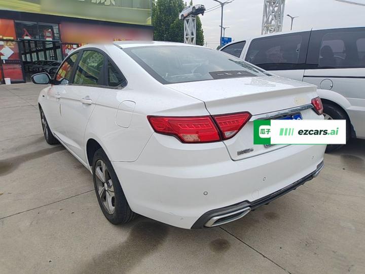 Emgrand GL 2018 1.4T DCT Elite Connected photo 4