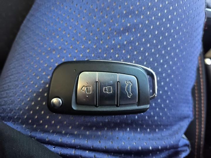 Vision X1 2017 1.3L AT photo 8