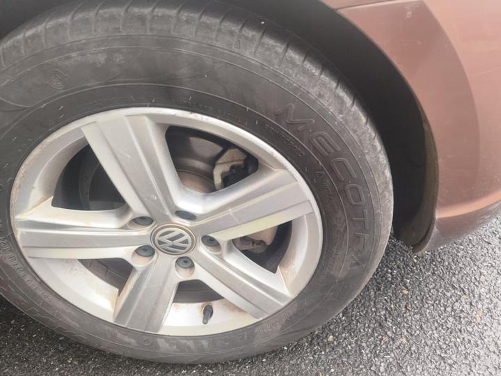 Lamando 2015 230TSI DSG photo 8