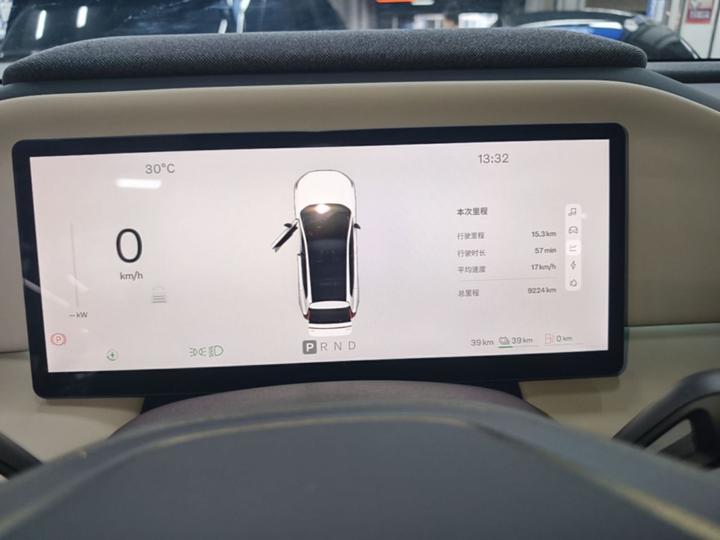 XC70 Hybrid 2026 RWD Long Range Core photo 7