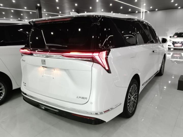 GL8 EV 2024 7-Seater photo 4
