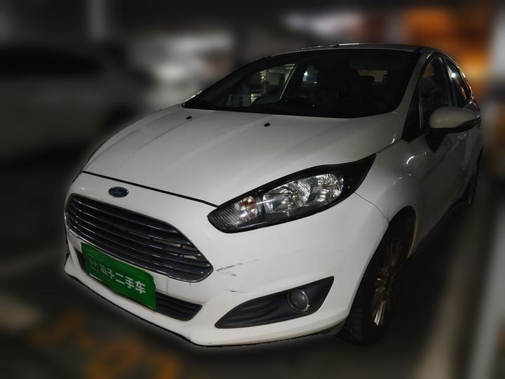 2013 Sedan 1.5L AT