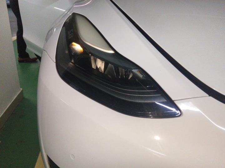 Model Y 2022 RWD photo 7