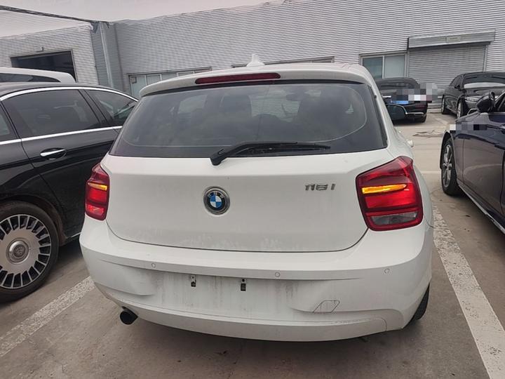 1 Series Imported 2012 116i Leading photo 3