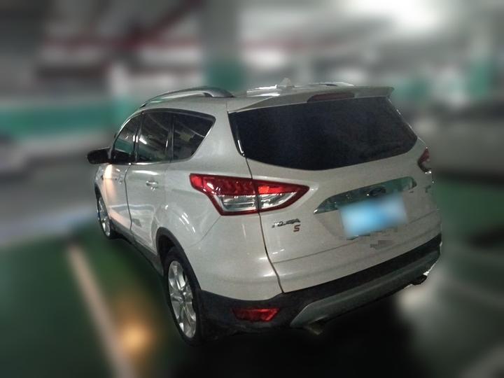 Kuga 2015 2.0L GTDi AWD Sport photo 4