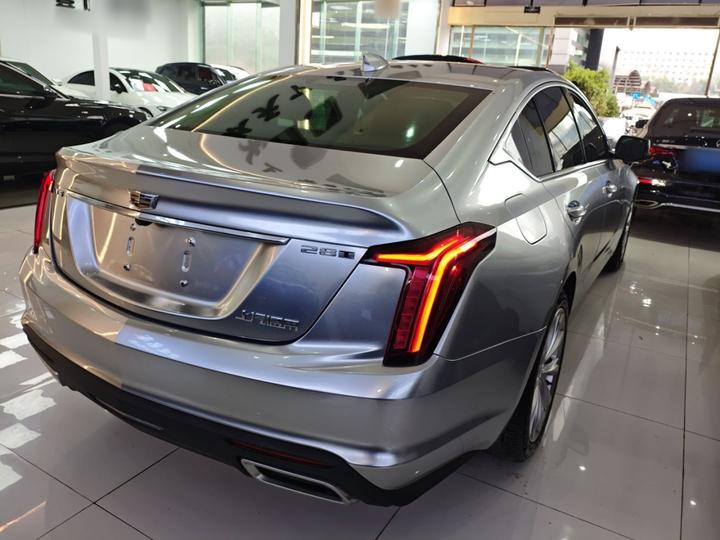 CT5 2021 28T Luxury photo 4