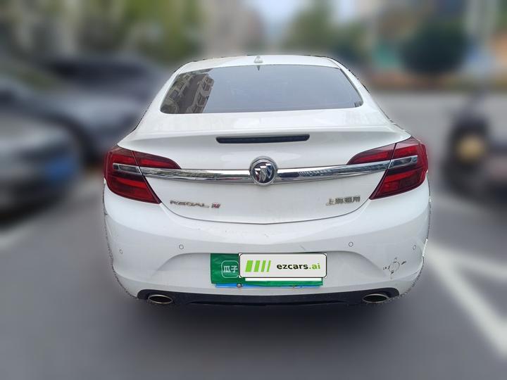 Regal 2015 1.6T Elite Tech photo 5