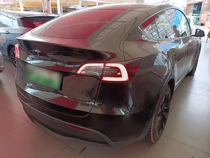 Model Y 2021 Standard Range RWD photo 6