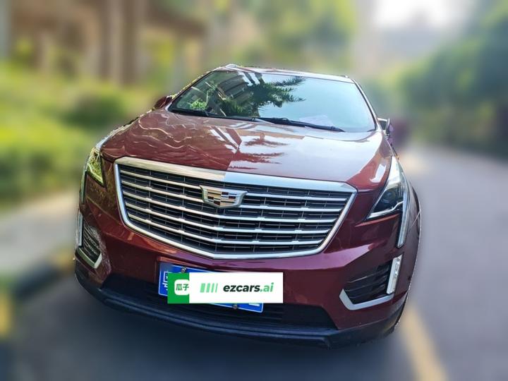 XT5 2018 28E AWD Platinum photo 2