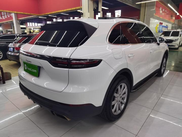 2018 Cayenne 3.0T photo 4