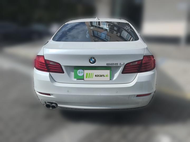 5 Series 2017 528Li Leading photo 5