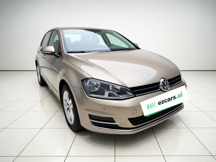 Golf 2017 230TSI AT Comfort Anniversary Edition photo 3
