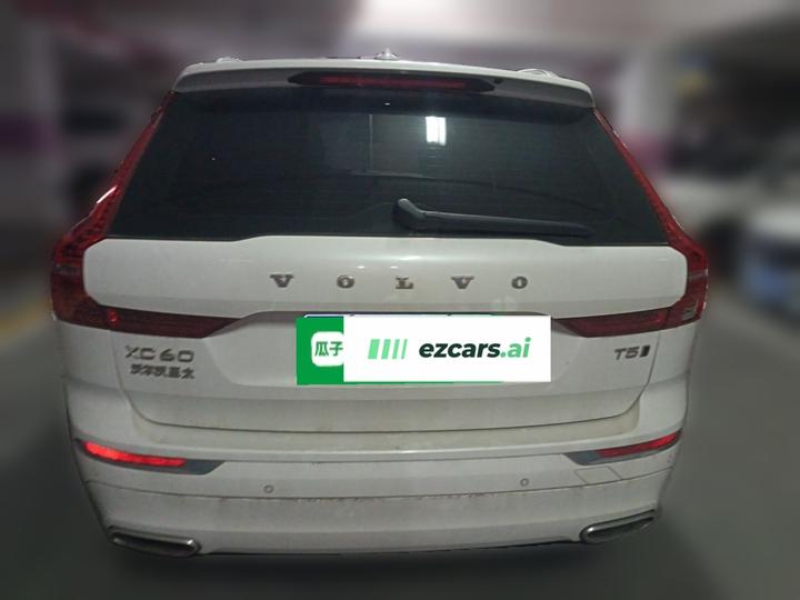 XC60 2021 T5 AWD Luxury photo 5