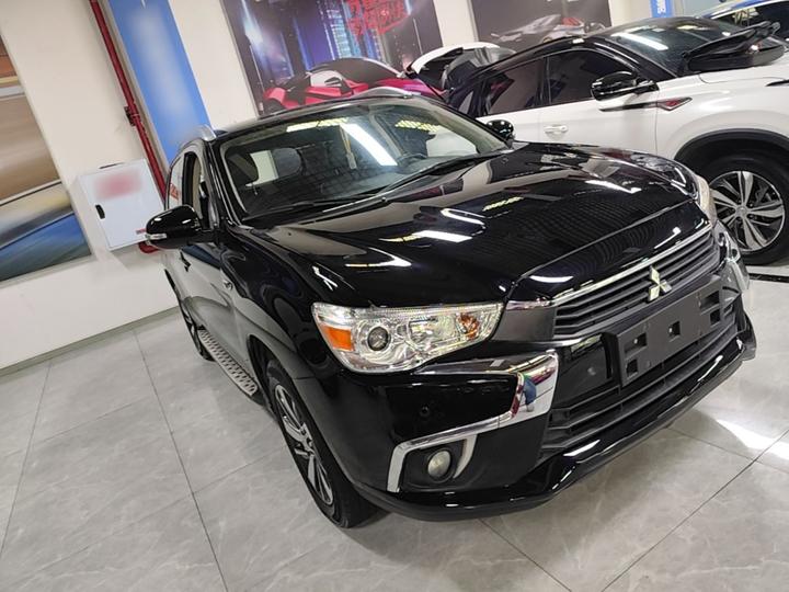 ASX 2018 2.0L CVT RWD Exclusive photo 3