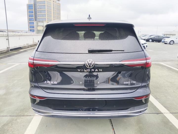 Viloran 2024 380TSI Premium photo 4