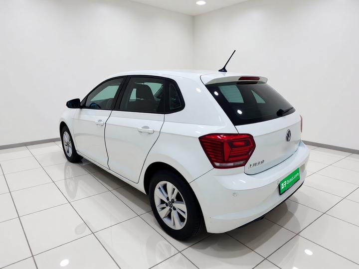 Polo 2021 Plus 1.5L AT photo 4