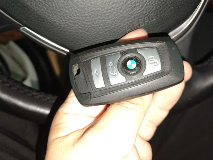 5 Series 2017 525Li Leading photo 8