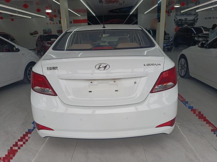 Verna 2014 1.4L MT Smart GLS photo 3