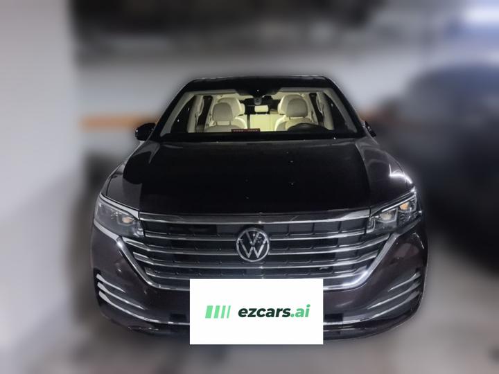 Viloran 2022 380TSI Premium photo 2