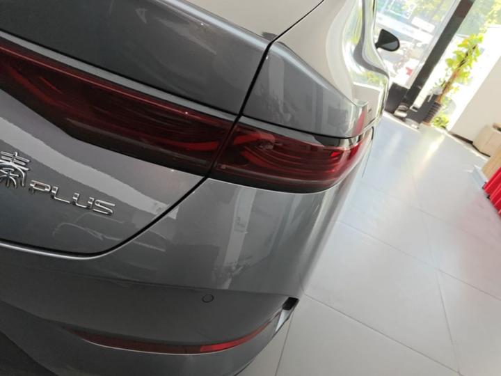 Qin PLUS 2025 EV ADAS 510KM Progressive photo 7