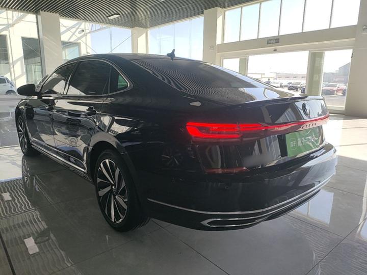 Passat 2024 380TSI photo 4